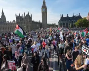 Central London Brought to Standstill as Thousands March for Gaza Peace