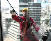 China's Economy Defies Trump's Trade War as Growth Accelerates Despite Tariff Pressure