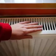 Cold Radiator? Don't Call a Plumber! The Quick Fix That Could Save You £150