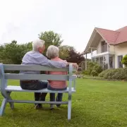 Couple Lives Rent-Free for Four Years Through Global House-Sitting - Here's How