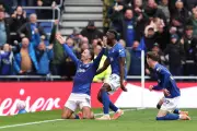 Everton Survive Relegation Scare With Dramatic 3-2 Victory Over Crystal Palace