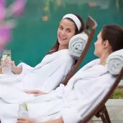 Gen Z & Millennials Splash Out: The New Expense Account Travel Revolution