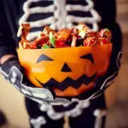 Halloween Safety Alert: Parents Warned About Deadly TikTok 'Chroming' Trend