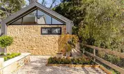Hidden Adelaide Hills Sanctuary: The Secret Airbnb That's Captivating Travellers Seeking Pure Serenity