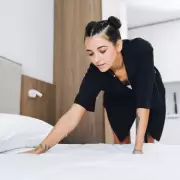 Hotel Housekeepers Reveal Their Biggest Secrets: What Really Happens During Room Cleaning
