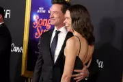 Hugh Jackman and Sutton Foster Steal the Show in Dazzling Red Carpet Appearance
