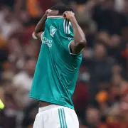 Isak's Stunning Double Sinks Liverpool as Newcastle Fans Deliver Brutal Van Dijk Taunt