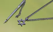 Jewish Lawyer Confronted Over Star of David Necklace at Pro-Palestine March in London