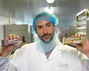 Joe Wicks' Shocking Snack Bar Stunt: Fitness Guru's Killer Move Exposes Health Food Myths
