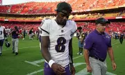 Lamar Jackson Injury Alert: Ravens Quarterback's Worrying Start Sparks Fitness Fears