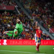 Liverpool Eye Georgia's Euro 2024 Hero Giorgi Mamardashvili in Major Goalkeeper Hunt