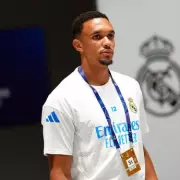 Liverpool Injury Blow: Trent Alexander-Arnold's Hamstring Nightmare Puts Season in Jeopardy