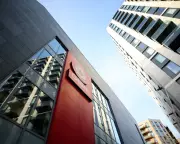 Liverpool's Gritty Victory Over Brentford: Premier League Drama Unfolds at Gtech Community Stadium