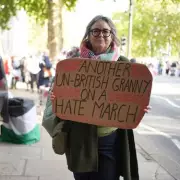 London Streets Flooded as Thousands March for Gaza Ceasefire in Mass Westminster Protest