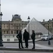 Louvre Heist Mystery Reopened: Shocking New Evidence Emerges After 35 Years