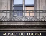 Louvre Security Under Fire: How Thieves Stole Priceless Artefacts in Daring Paris Heist