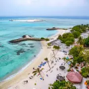 Maldives Snorkelling Shock: Tourist's Paradise Trip Turns to Panic as Strong Currents Sweep Her Away