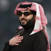 Manchester United Takeover Chaos: Sheikh Jassim's £5bn Bid Collapses as Glazers Dig In