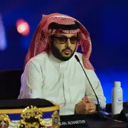 Manchester United Takeover Delayed: Sheikh Jassim's £6bn Deal Hits New Roadblock
