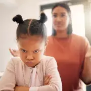 Mum-of-10's 'Naughty Chair' Discipline Method Sparks Parenting Debate Online