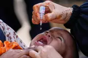 Pakistan Polio Vaccine Campaign Under Attack: Police Officer Killed in Targeted Shooting