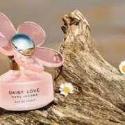 Perfume Lovers Go Wild: Iconic Marc Jacobs Fragrance Slashed to Just £21 in Unmissable Deal