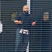 Police Issue Urgent Update on 'Electronic Wrist Device' Worn by Suspect in Westminster Security Alert