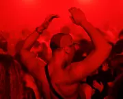 Solo Sounds: Why More Brits Are Choosing to Experience Live Music Alone