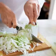 Stop Boiling Cabbage! The Game-Changing Cooking Hack That Preserves Nutrients and Flavour