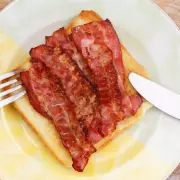 The Chef's Secret to Perfect Crispy Bacon Without the Burn