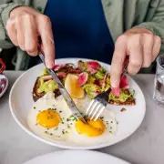 The Secret to Perfect Fried Eggs Revealed: Why You Should Never Cook Them Straight From the Fridge