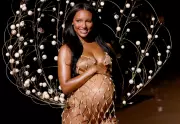 The Unrealistic Glow: Why Perfect Pregnancy Imagery Fails Real Women