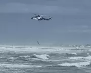 Tragedy at Frankston: Inexperienced British Surfers Drown in Melbourne Beach Incident