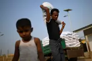 UK Slashes Vital Aid to Rohingya Refugees in Bangladesh Amid Humanitarian Crisis