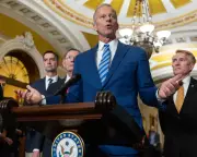 US Government Shutdown Looms as Trump Urges Republicans to Block Funding Bill