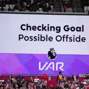 VAR Drama at London Stadium: West Ham's Controversial Equaliser Stuns Brentford