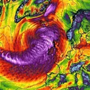Weather Alert: 80mph Gale-Force Winds Set to Batter UK - Full Timeline and Danger Zones Revealed