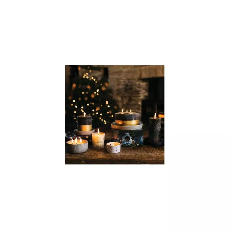 6 Best Christmas Scented Candles for Cosy Festive Vibes 2025