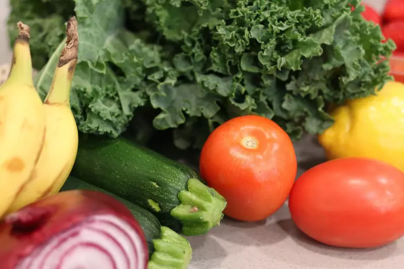 6 Expert Tips to Make Your Groceries Last Longer & Reduce Food Waste