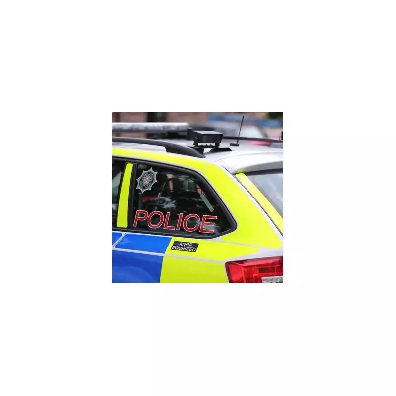 Armed Police Swarm Kilwinning Street, Urge Residents Indoors