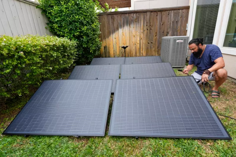 Balcony Solar Revolution: US States Embrace Plug-In Panels