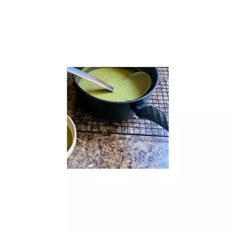 Chef's 15-Minute 3-Ingredient Broccoli Soup Recipe Costs Just 61p