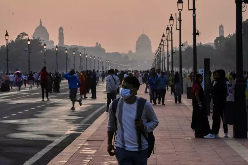 Delhi's toxic air at 425 AQI sparks 'permanent damage' warning
