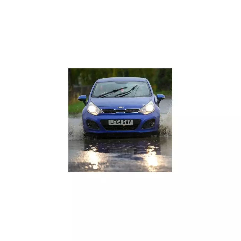 Drivers risk £5,000 fine for splashing pedestrians in rain