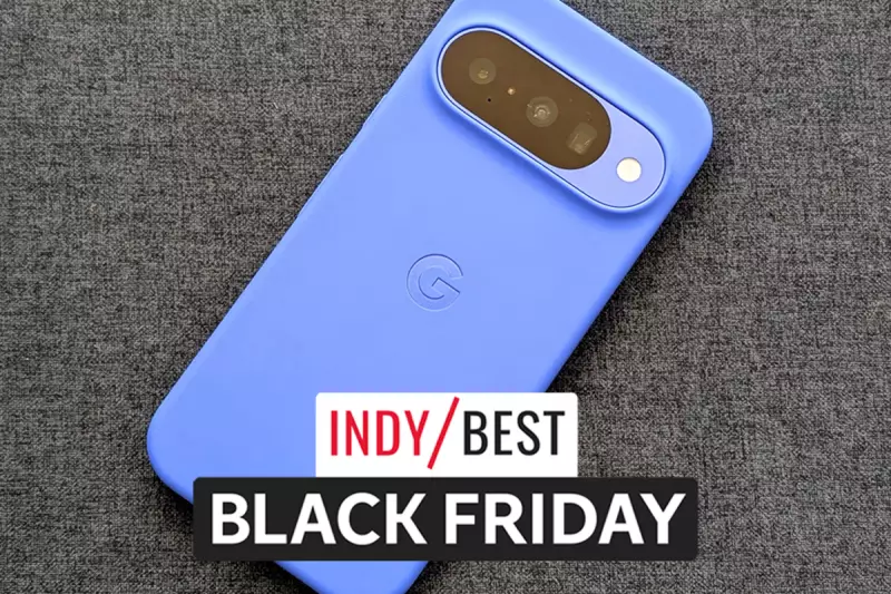 Google Pixel 10 Review: AI Power & £300 Black Friday Deal