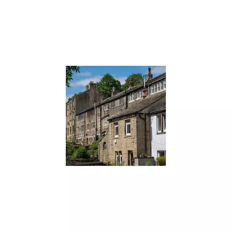 Holmfirth: The Perfect Yorkshire Getaway for Walks & Last of the Summer Wine