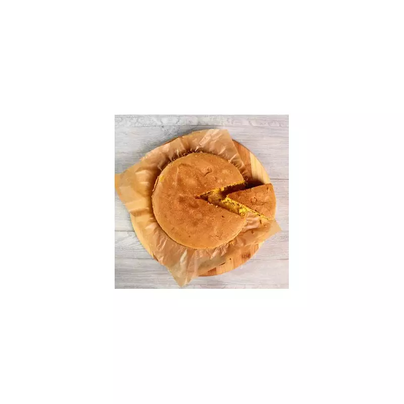 I baked Mary Berry's 1994 lemon cake - it was incredibly fluffy