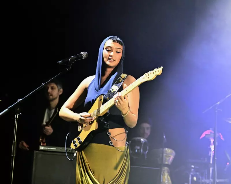 Joy Crookes Warns of 'Dark Times' as Far-Right Politics Surges in UK