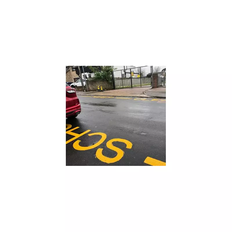 Kent Council's 'Farce' as School Zigzags Painted 9 Years After Closure