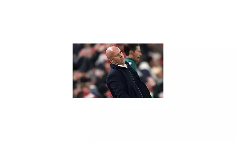 Liverpool's £79m Signing Ekitike Injured in PSV Defeat